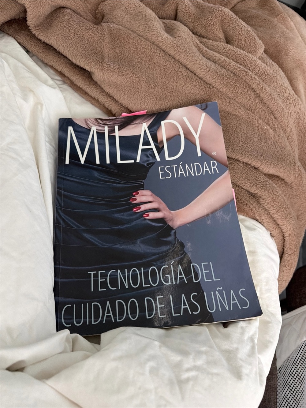Milady Standard Nail technology Spanish ediction Cosmetology textbook